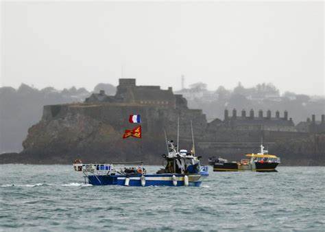 La France durcit son différend sur la pêche avec la Grande-Bretagne